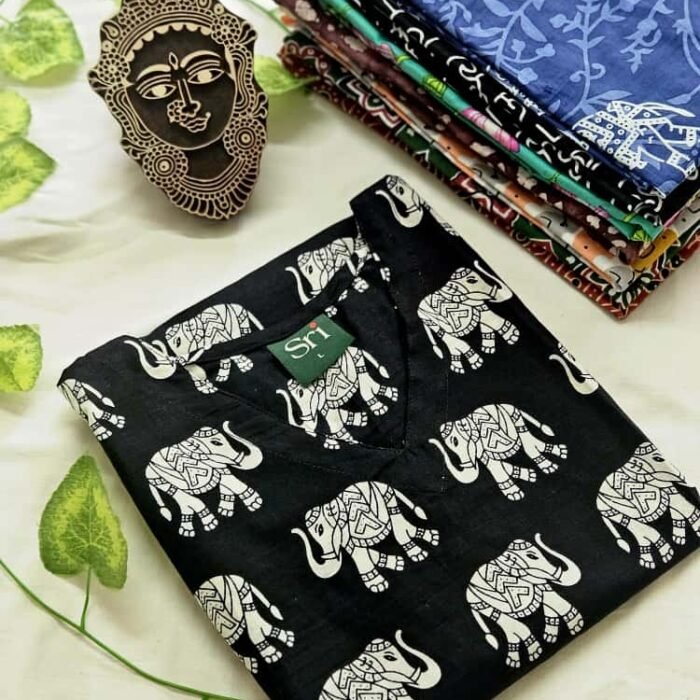 Women’s cotton printed kurti with black elephant heritage motif